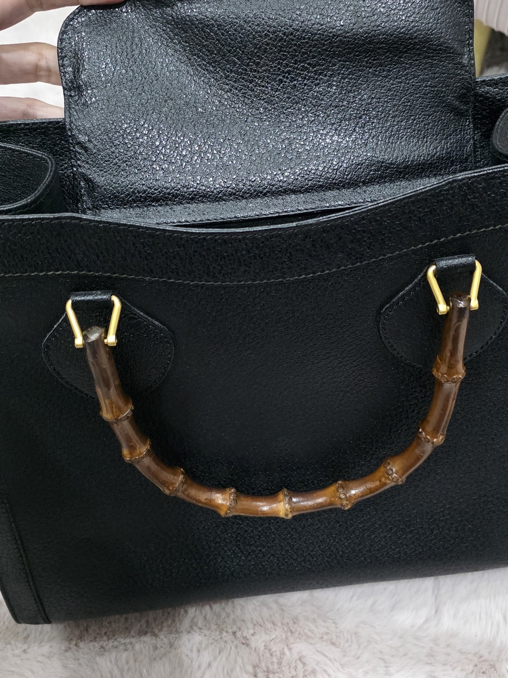Gucci Vintage Black Leather Tote with Bamboo Handles - Picture 10 of 16